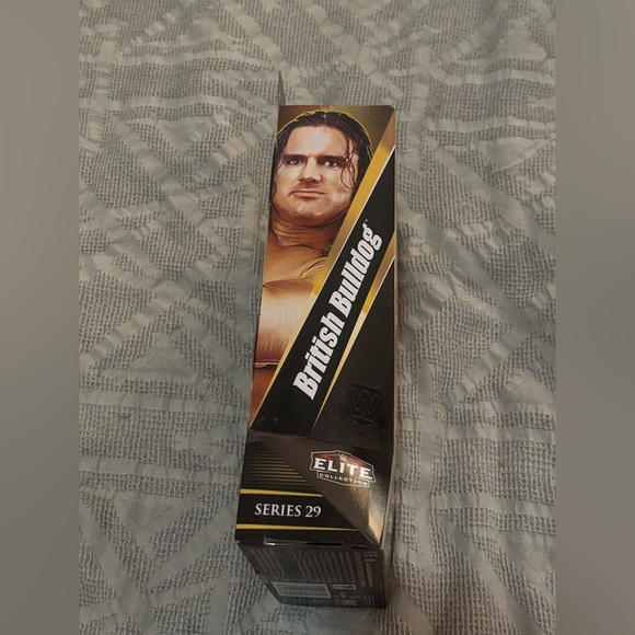 British Bulldog WWE Elite Collection Legends Series 29 Action Figure New in Box - Picture 3 of 5